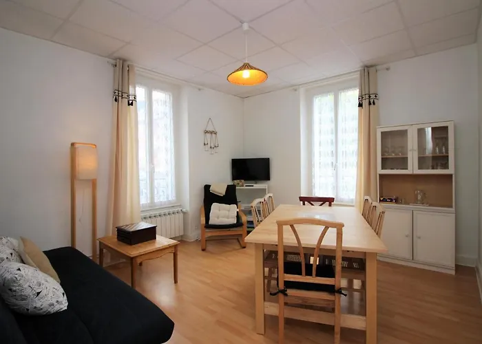Lumineux A La Bourboule, 3 Chambres, Proche Centre - Fr-1-608-39 Apartment